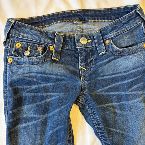 True Religion Women’s Skinny Jeans Size 26 Dark Wash Flap Pockets Designer Denim - Picture 2 of 10